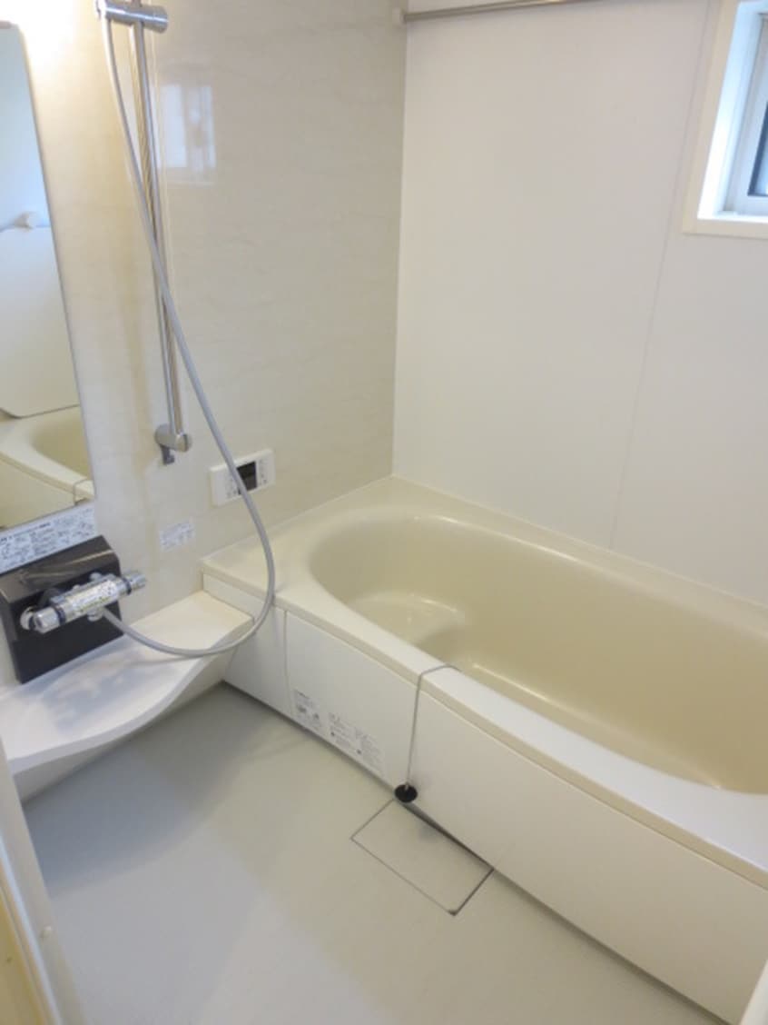 バス／シャワールーム等 第５コスモスヴィラ