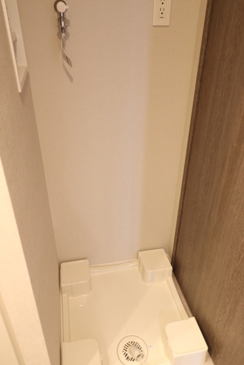 洗濯機置場 クレストコート白金高輪