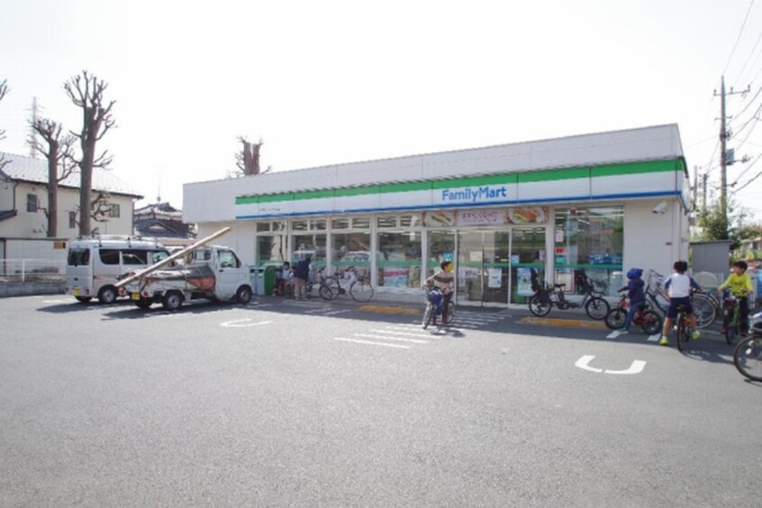 ファミリーマート(コンビニ)まで23m レジデンスミヤビ