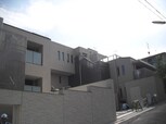 パ－クリラヴェ－ル代沢