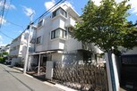 ＦＩＲＳＴ　ＨＯＵＳＥ