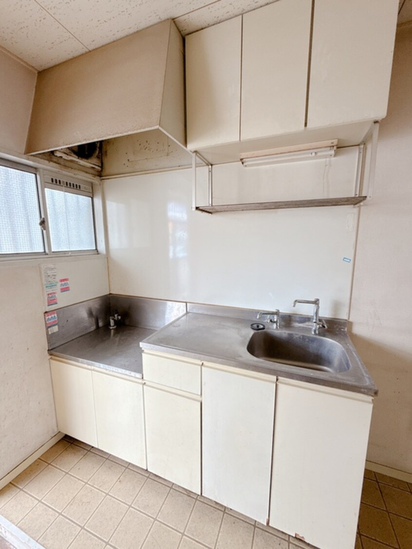 キッチン レジェンド若松