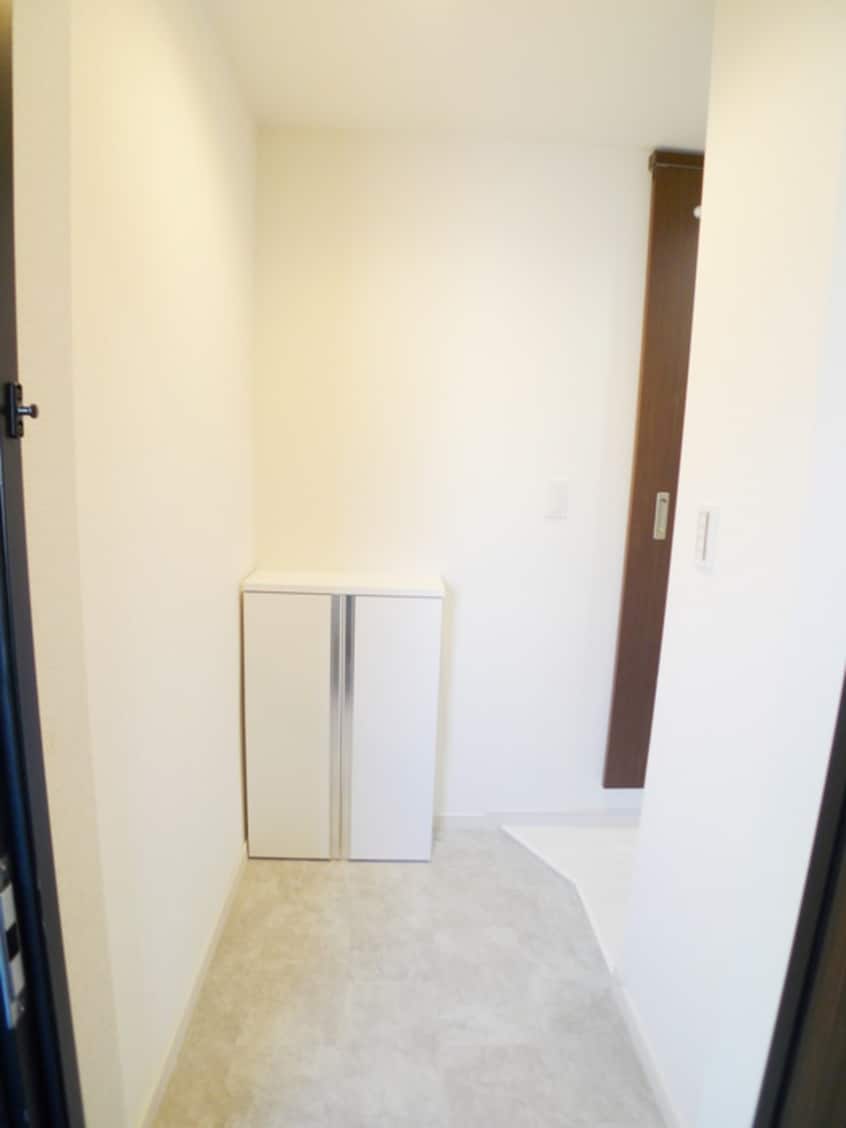 玄関 ユニバーサルシティ