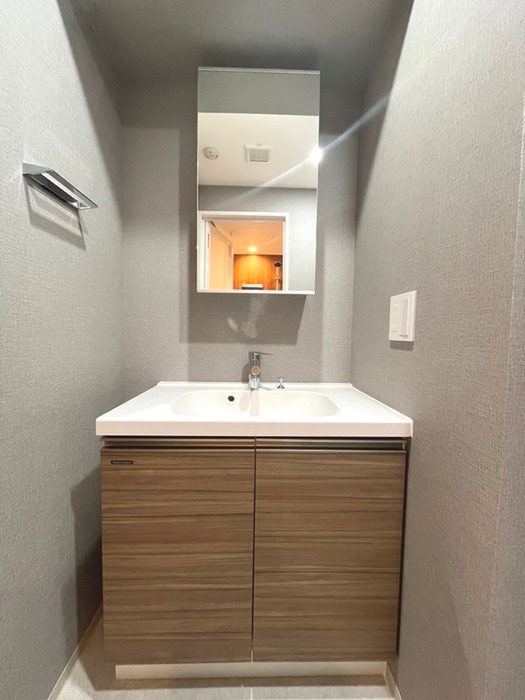 洗面 メイクス西新井大師