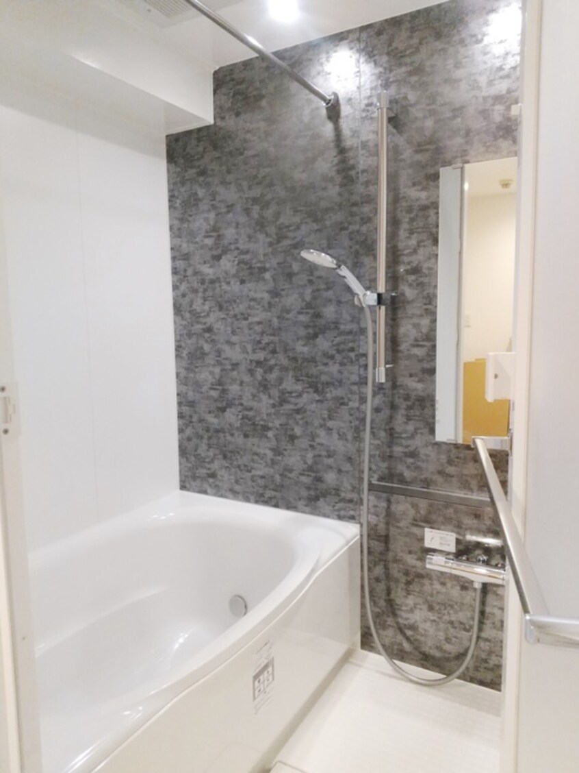 バス／シャワールーム等 ﾘﾊﾞ-ｼﾃｨ21ｲ-ｽﾄﾀﾜ-ｽﾞ6号棟