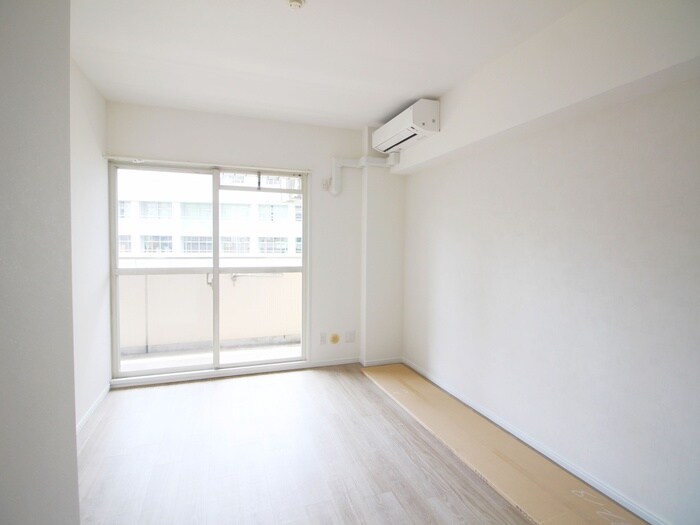 居室 ﾘﾊﾞ-ｼﾃｨ21ｲ-ｽﾄﾀﾜ-ｽﾞ6号棟