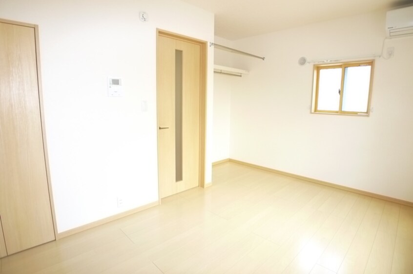 居室 桜フラット市川