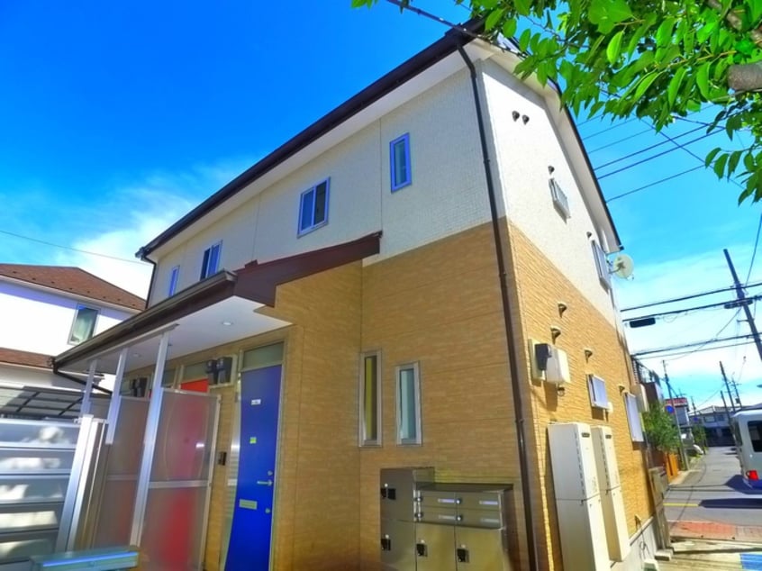 エントランス部分 桜フラット市川