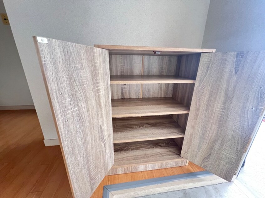 靴箱 第一西小倉荘