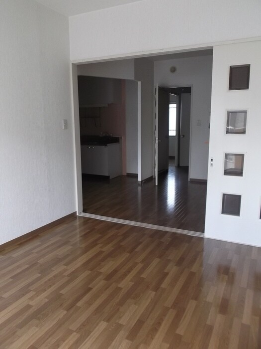 居室 くりいむマンション