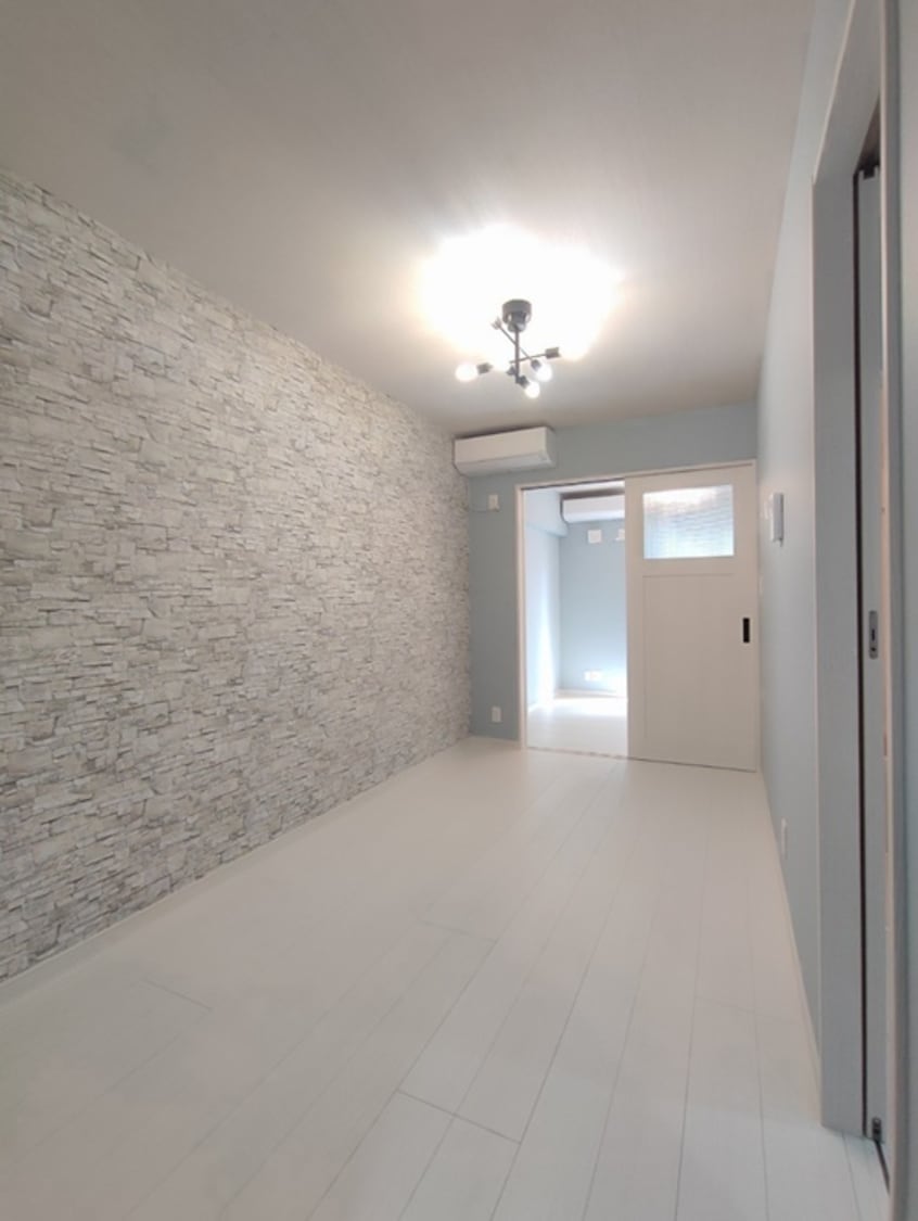 居室 仮)La Luce中山