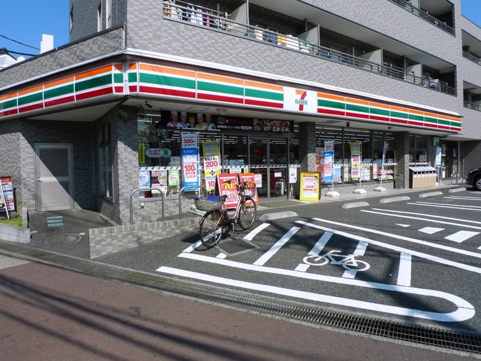 セブンイレブン(コンビニ)まで80m エレガンスシティ