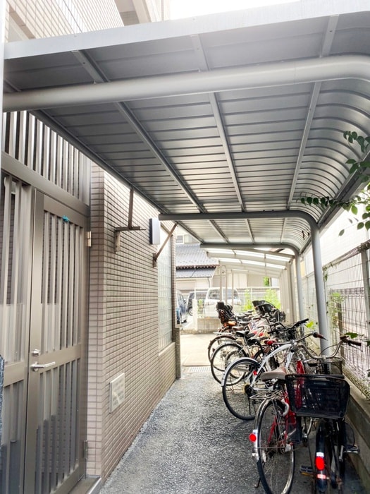 駐輪場 ロイヤルプレステージ