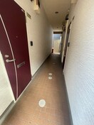 エントランス部分 ホワイトメゾン