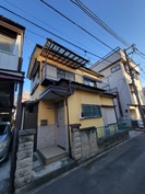 安行領根岸貸家の外観