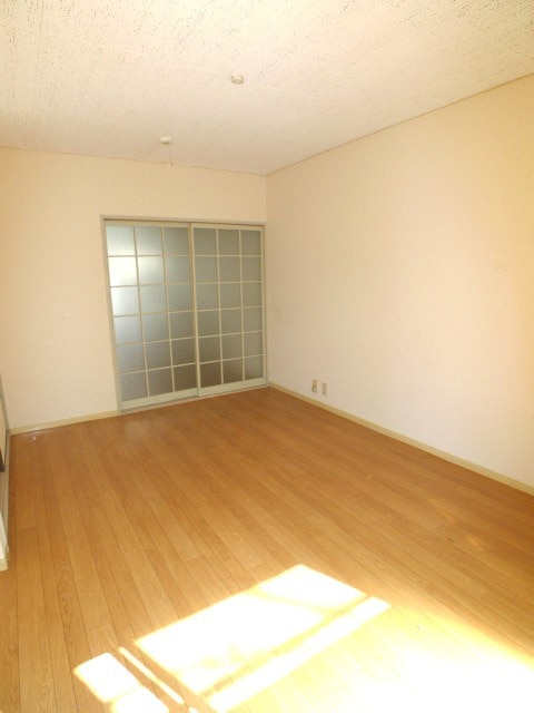 居室 ノエルニイザ