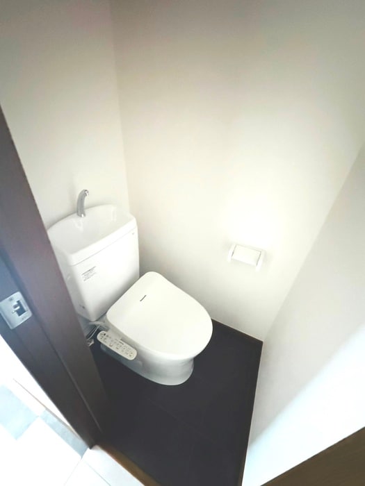 トイレ エスポワ－ル西立川