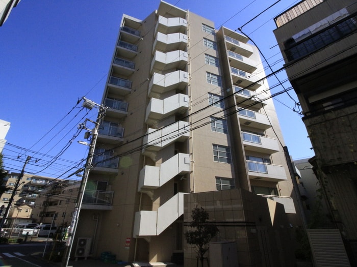 駐輪場 コルニ－チェ小石川