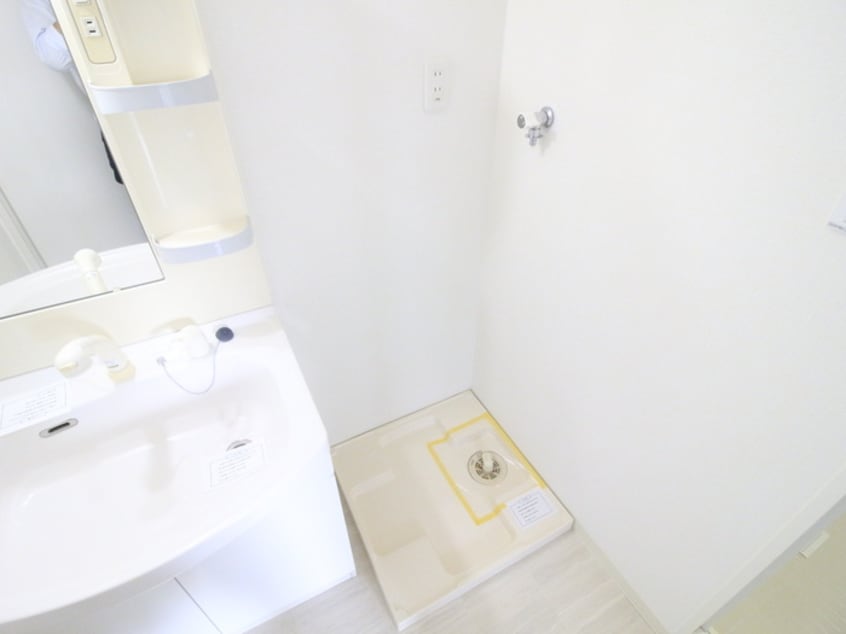 洗濯機置場 コルニ－チェ小石川