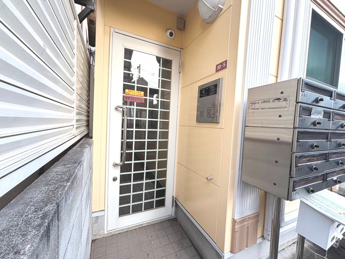 エントランス部分 グレースレイア