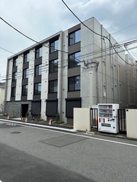 グローリオシェルト志村坂上