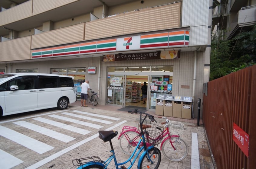 セブンイレブン(コンビニ)まで537m イデアル王子神谷