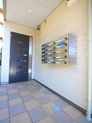 エントランス部分 ヴィラージュ