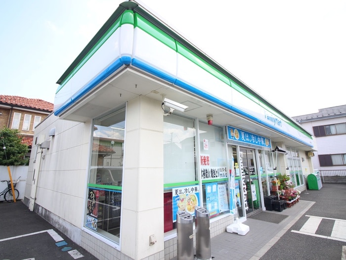 ファミリーマート川越砂新田店(コンビニ)まで120m ヴィラージュ