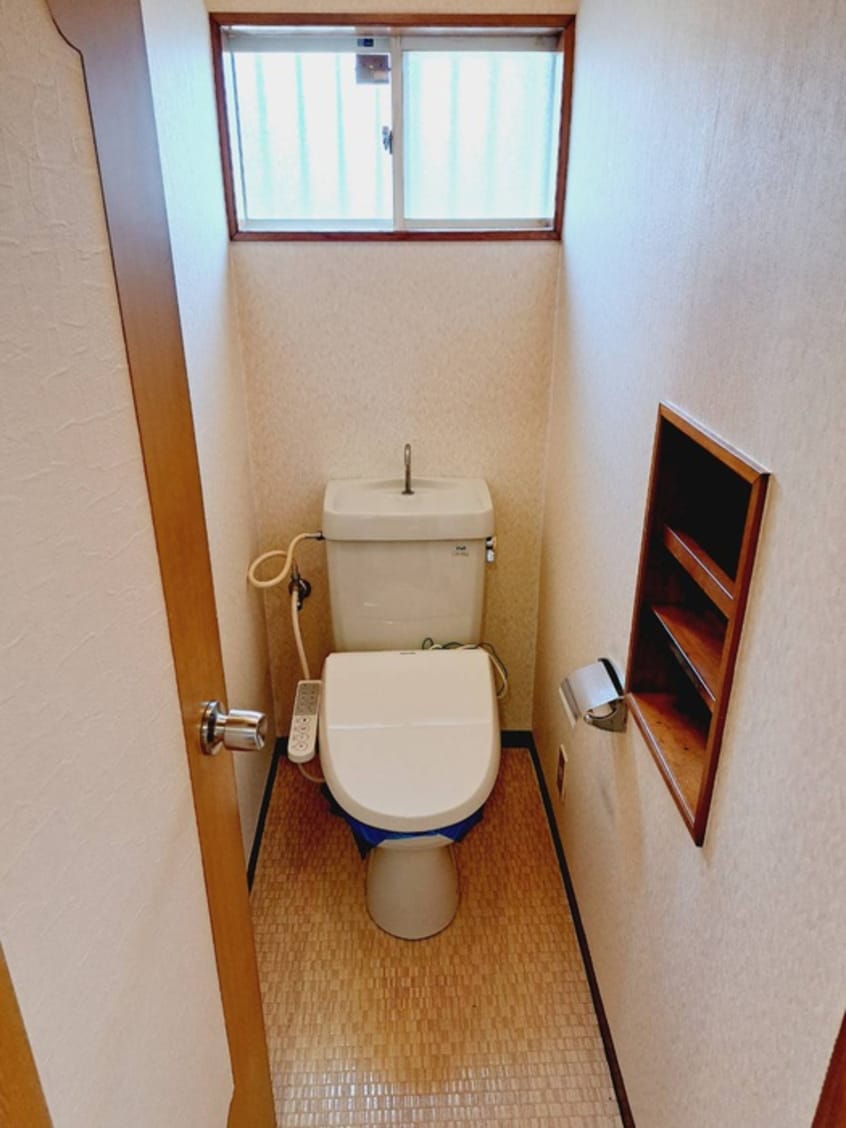 トイレ 尚栄ハウス