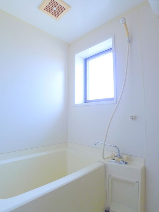 バス／シャワールーム等 加賀ハイツＣ