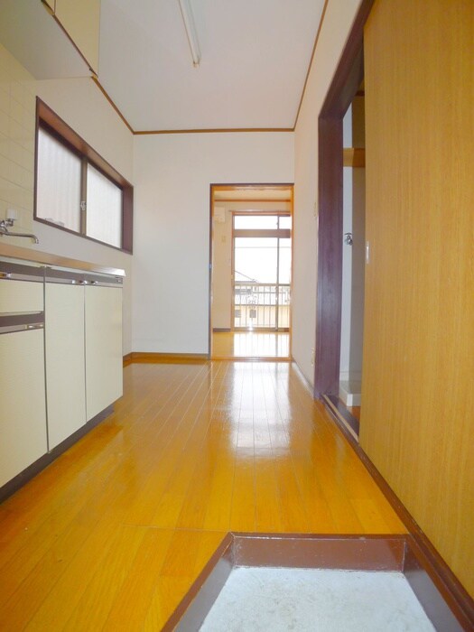 玄関 加賀ハイツＣ