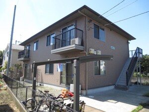 シャルメゾンＪ