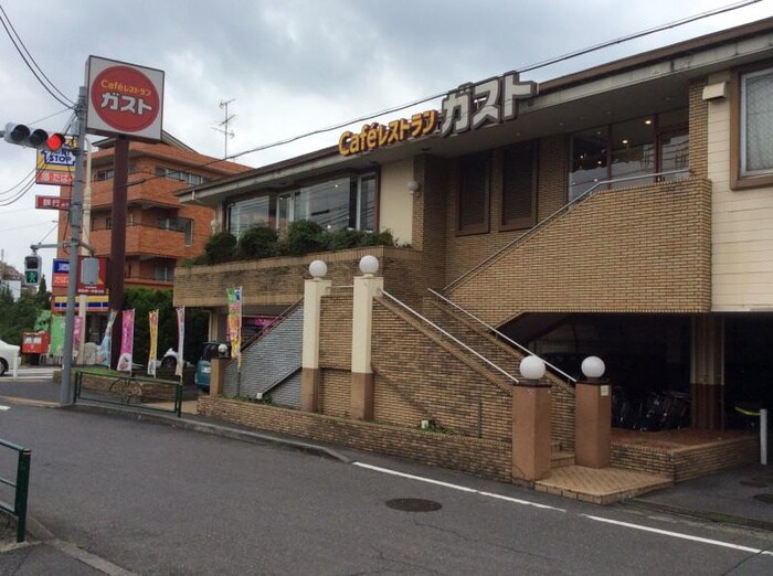 ガスト 杉並和泉店(その他飲食（ファミレスなど）)まで477m センチュリー泉