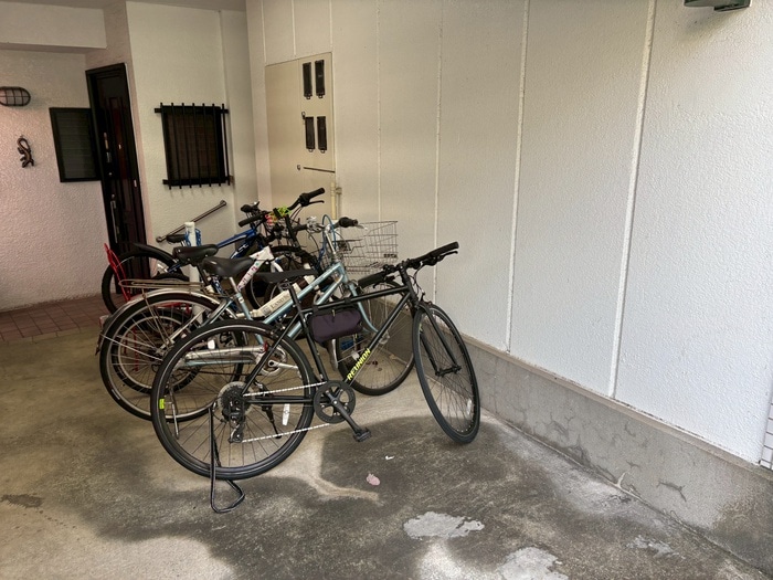 駐輪場 コ－プクリニカ