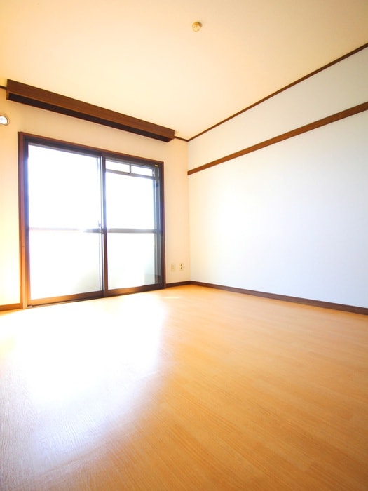 居室 山崎第６ビル