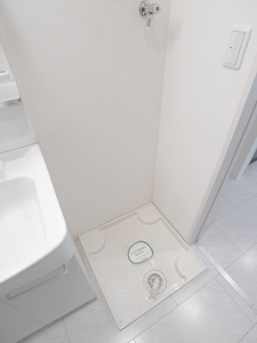 洗濯機置場 ステラート市川新田