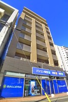 勝山ビルの外観