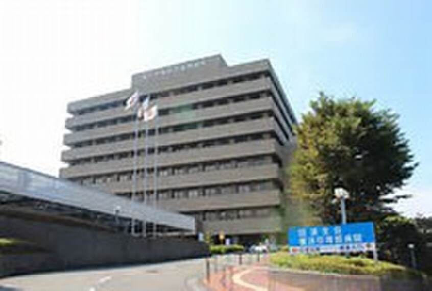 済生会横浜市南部病院(病院)まで1300m パラドールこうなんだい