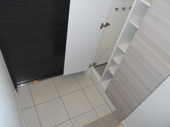 玄関 ヒュ－リックレジデンス茗荷谷