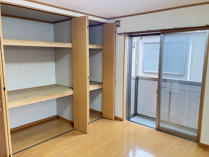 収納 ハイツルーエⅡ