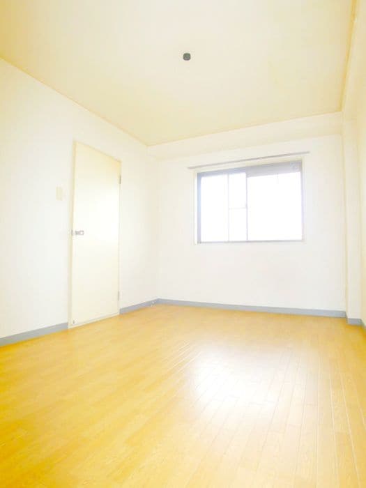 居室 ア－バンステ－ジ