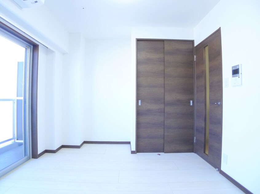 居室 GENOVIA南行徳skygarden(403)