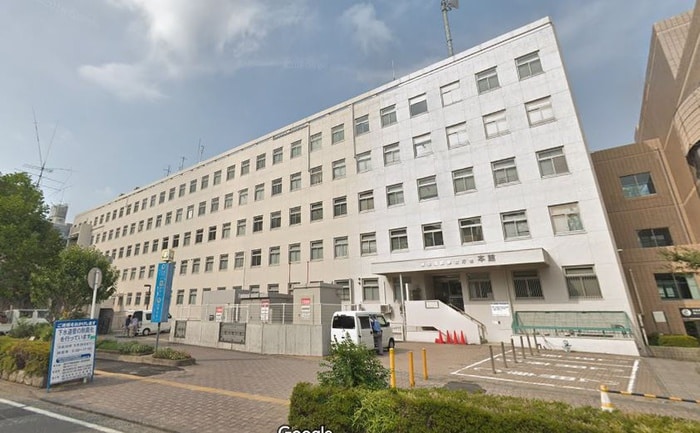 区役所神奈川(役所)まで150m エステムコート横濱反町