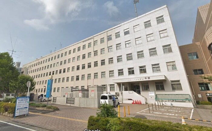 区役所神奈川(役所)まで150m エステムコート横濱反町