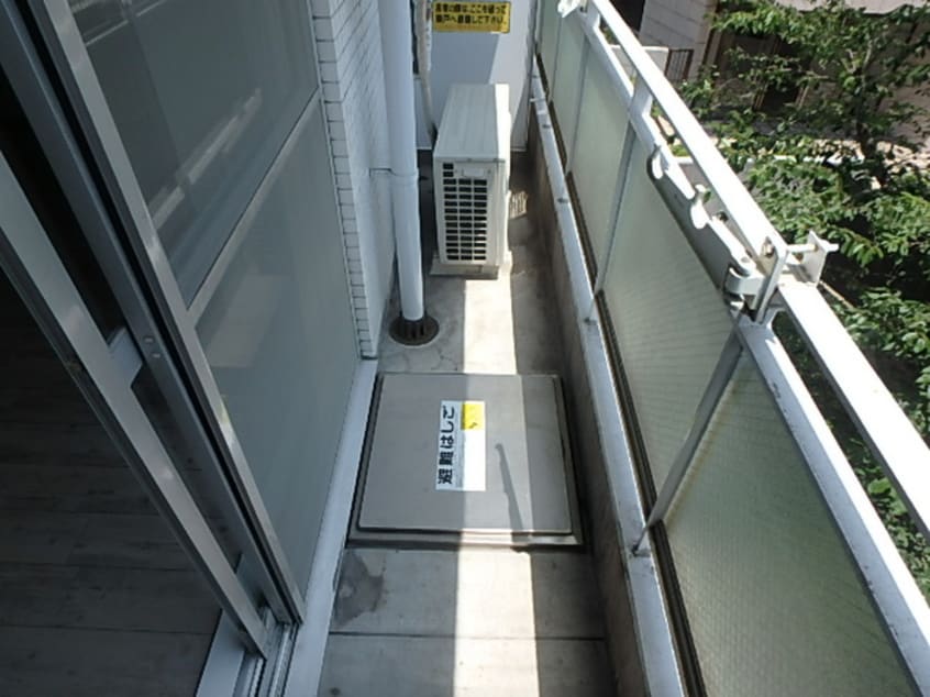 ベランダ・バルコニー ﾗｲｵﾝｽﾞﾏﾝｼｮﾝ白山駅前（402）