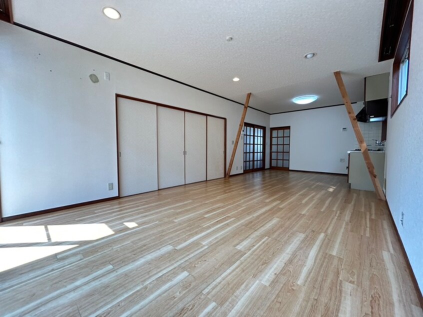 居室 鈴野邸