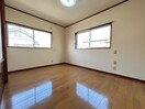 居室 鈴野邸
