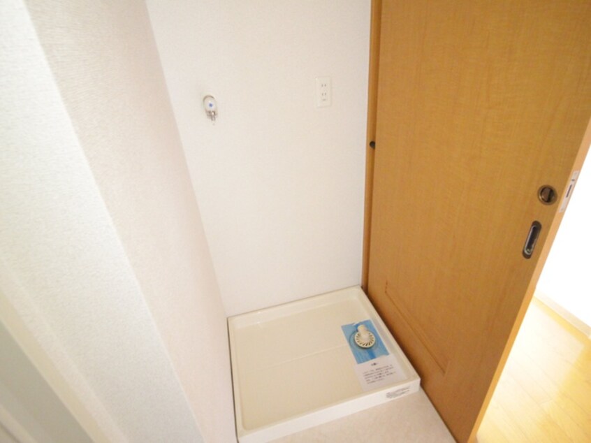 洗濯機置場 ラ・カージュ横濱