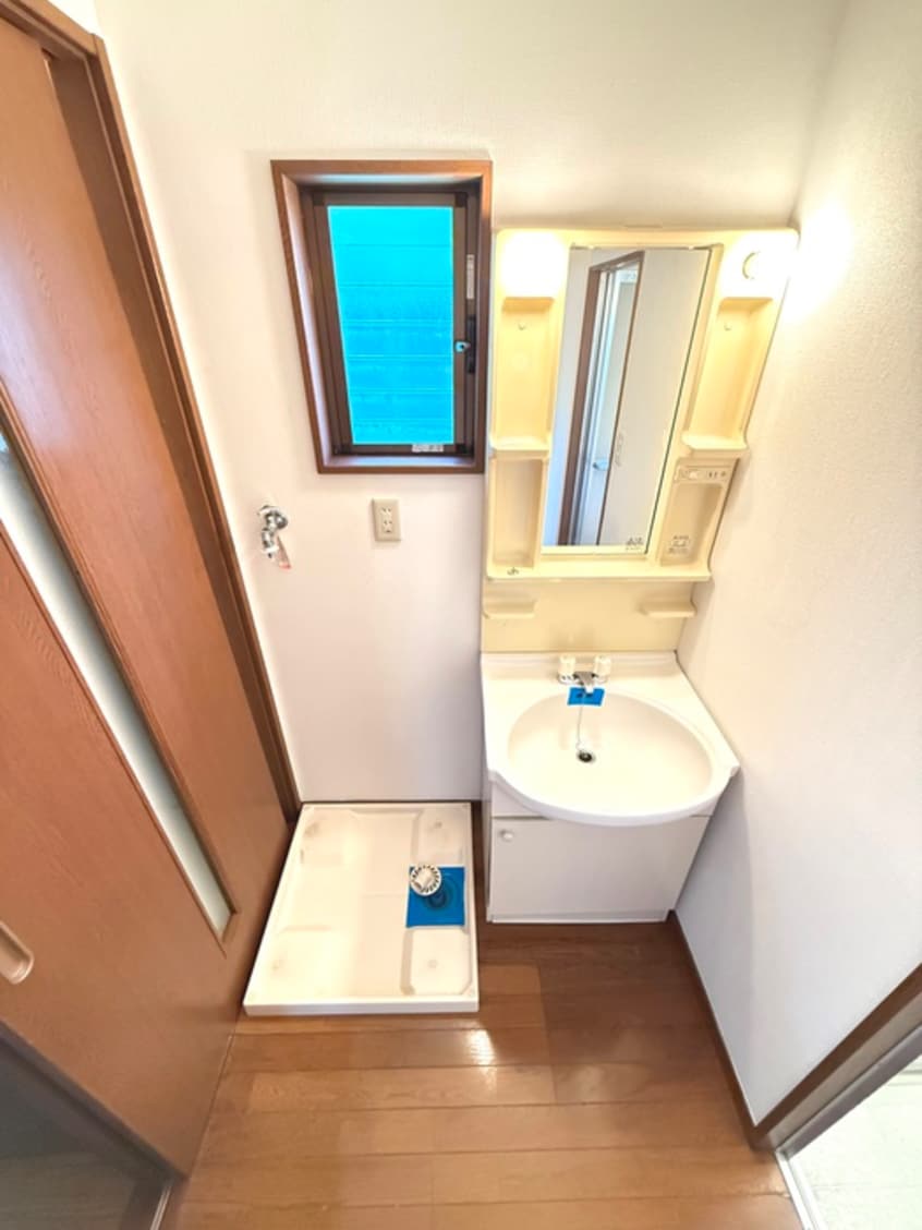 洗濯機置場 栗山邸