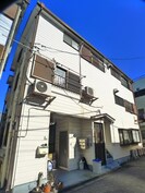 モダンピ－スの外観